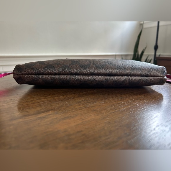 Coach East/West Pop Crossbody Bag - Picture 4 of 15